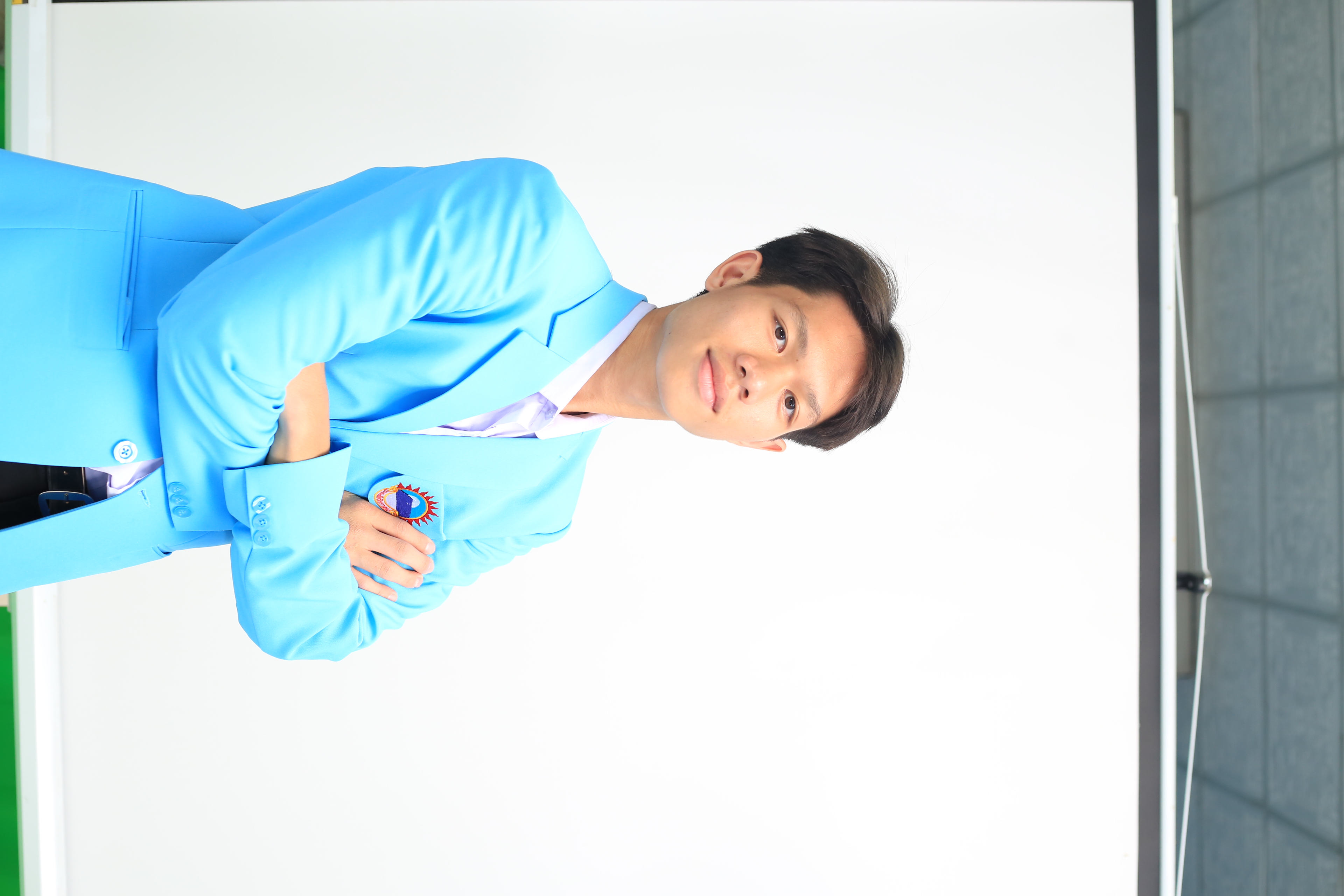 ปริญณ์  พรหมมาศ